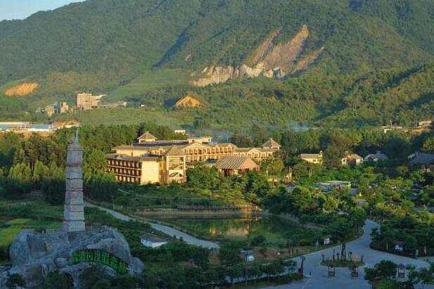 清远佛冈森波拉温泉度假村