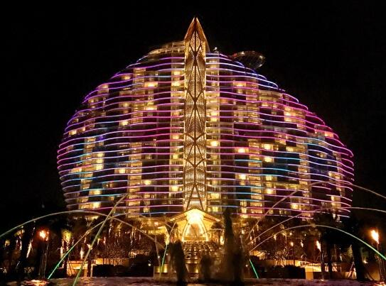 三亚海棠湾红树林度假酒店夜景